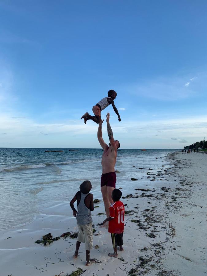 The African Paradise Beach Hotel Bwejuu Luaran gambar